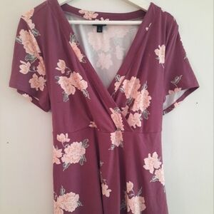 Torrid floral size 1 wrap around tie blouse